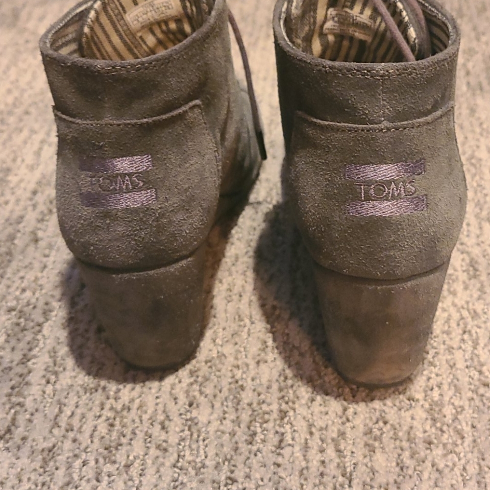 Grey Tom Wedges - Picture 2 of 3